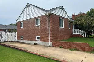 5907 2nd St S, Arlington, VA 22204 - Photo 3