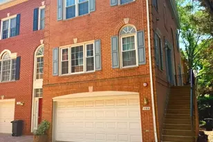 1166 N Vernon St, Arlington, VA 22201 - Photo 1