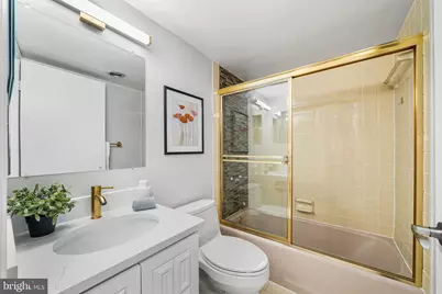 1101 S Arlington Ridge Road #212, Arlington, VA 22202 - Photo 19