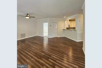 2310 14th Street N #106, Arlington, VA 22201 - Photo 11
