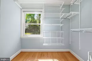 2351 N Vermont Street N, Arlington, VA 22207 - Photo 19