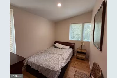 4915 36th Street N #2, Arlington, VA 22207 - Photo 5