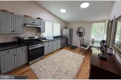 4915 36th Street N #2, Arlington, VA 22207 - Photo 9
