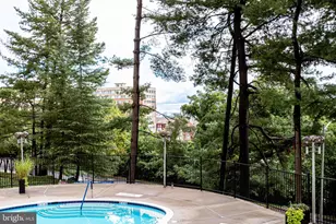 1101 S Arlington Ridge Rd, Arlington, VA 22202 - Photo 45