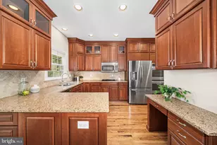 1588 N Colonial Terrace, Arlington, VA 22209 - Photo 17