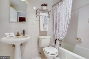 4141 N Henderson Rd, Arlington, VA 22203 - Photo 7