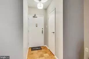 4141 N Henderson Rd, Arlington, VA 22203 - Photo 3