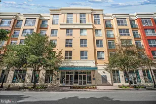 2200 N Westmoreland St, Arlington, VA 22213 - Photo 1