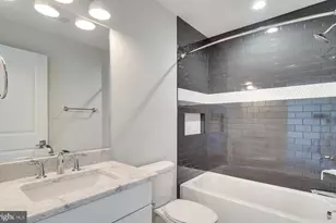 1015 21st St S, Arlington, VA 22202 - Photo 41