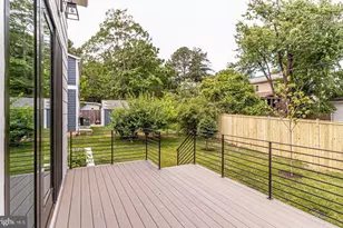 1015 21st St S, Arlington, VA 22202 - Photo 53