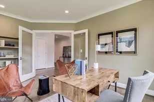 1015 21st St S, Arlington, VA 22202 - Photo 3