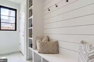 1015 21st St S, Arlington, VA 22202 - Photo 29