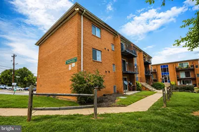 3408 25th Street S #2, Arlington, VA 22206 - Photo 3
