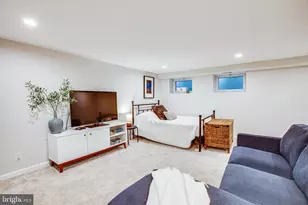 4152 36th St S, Arlington, VA 22206 - Photo 23