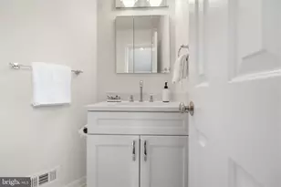 4096 21st Rd N, Arlington, VA 22207 - Photo 7