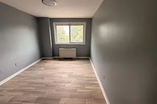5101 8th Road S, Arlington, VA 22204 - Photo 5