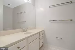 6924 Fairfax Dr, Arlington, VA 22213 - Photo 25