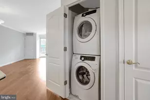 6924 Fairfax Dr, Arlington, VA 22213 - Photo 35