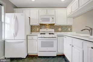 6924 Fairfax Dr, Arlington, VA 22213 - Photo 7