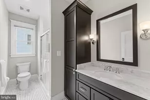 4306 40th St N, Arlington, VA 22207 - Photo 37