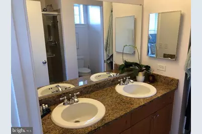 1633 N Colonial Terrace #201, Arlington, VA 22209 - Photo 9