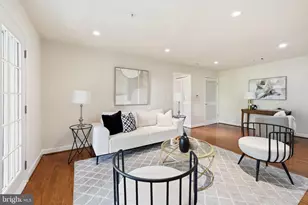 4189 S Four Mile Run Dr, Arlington, VA 22204 - Photo 3