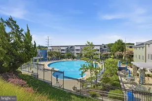4189 S Four Mile Run Dr, Arlington, VA 22204 - Photo 23