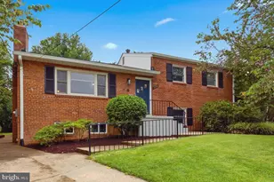 6108 22nd Rd N, Arlington, VA 22205 - Photo 1
