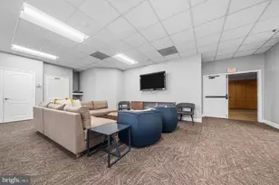 1211 S Eads St, Arlington, VA 22202 - Photo 23