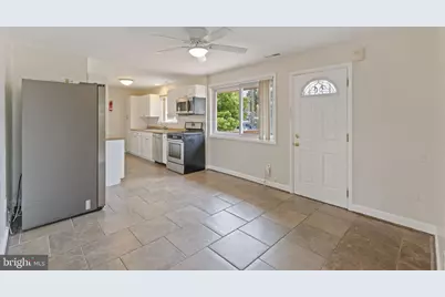 2311 N Dinwiddie Street, Arlington, VA 22207 - Photo 13