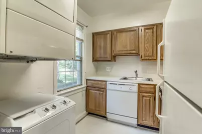 2401 Arlington Boulevard #102-B, Arlington, VA 22201 - Photo 11