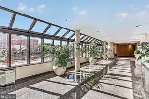 1600 N Oak St, Arlington, VA 22209 - Photo 5