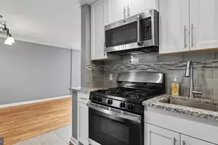 2016 N Adams St, Arlington, VA 22201 - Photo 7