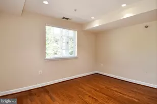 4061 S Four Mile Run Dr, Arlington, VA 22204 - Photo 15