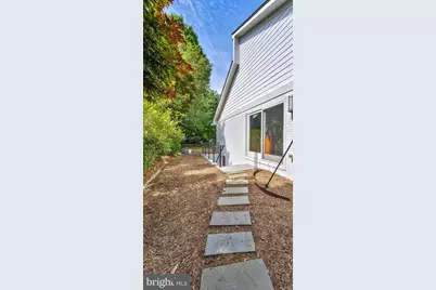 4912-A Old Dominion Drive, Arlington, VA 22207 - Photo 3