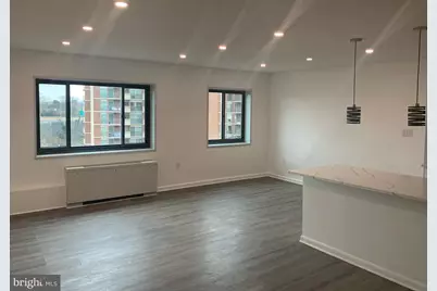 1200 S Arlington Ridge Road #703, Arlington, VA 22202 - Photo 3