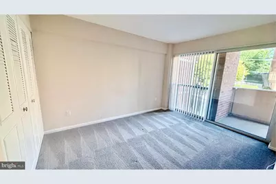 1300 Army Navy Drive #218, Arlington, VA 22202 - Photo 15
