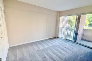 1300 Army Navy Dr, Arlington, VA 22202 - Photo 15