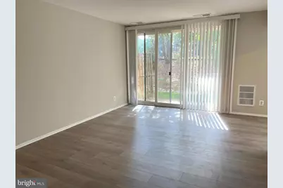 5083 7th Road S #T2, Arlington, VA 22204 - Photo 5