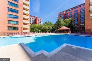 1021 Arlington Blvd, Arlington, VA 22209 - Photo 21