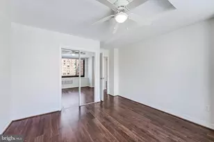 1021 Arlington Blvd, Arlington, VA 22209 - Photo 11