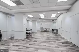 1021 Arlington Blvd, Arlington, VA 22209 - Photo 23