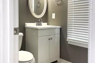 1822 21st St N, Arlington, VA 22209 - Photo 23