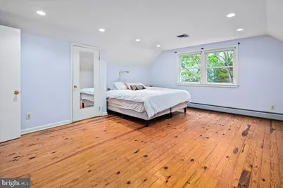 2425 N Taylor Street, Arlington, VA 22207 - Photo 23