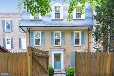 1303 N Lynnbrook Drive N, Arlington, VA 22201 - Photo 29