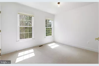 2139 N Pierce Court, Arlington, VA 22209 - Photo 29