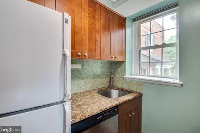 2802 S Abingdon Street S #2802, Arlington, VA 22206 - Photo 9