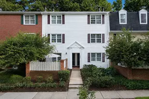 2653 S Walter Reed Dr S, Arlington, VA 22206 - Photo 1
