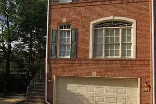 1128 N Vernon Street N, Arlington, VA 22201 - Photo 5