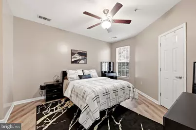 801 S Greenbrier Street #202, Arlington, VA 22204 - Photo 23